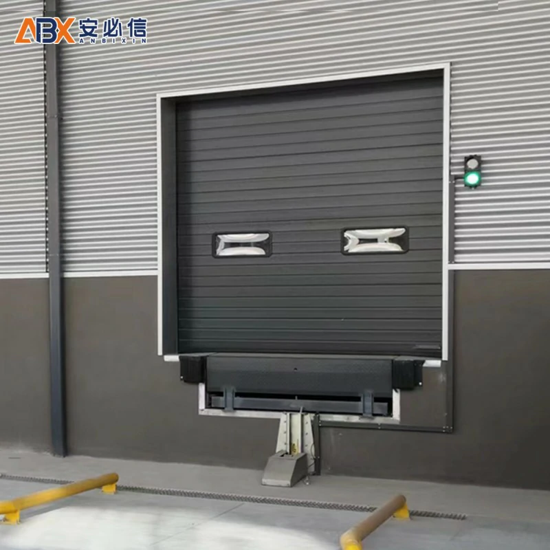 铁门关钢制滑升门